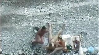 Ретро порно видео на пляже